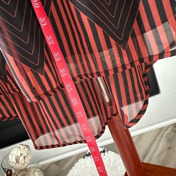 EVERLY RUST AND BLACK LOW TO HIGH DRESS SIZE MEDIUM - Picture 5 of 8